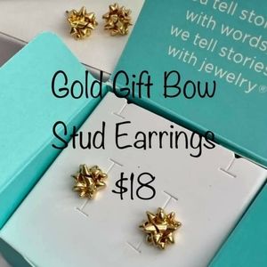 Gold Gift Bow Studs